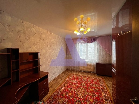 
   Продам 3-комнатную, 65.9 м², Гущина ул, 165

. Фото 14.