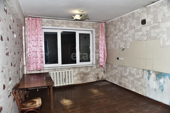 
   Продам 4-комнатную, 84.1 м², Александра Можайского ул, 7

. Фото 5.