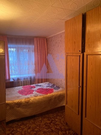 
   Продам 2-комнатную, 44.4 м², Ленина пр-кт, 172

. Фото 4.