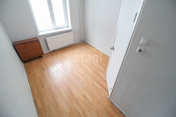 
   Продам 1-комнатную, 11 м², Попова ул, 99

. Фото 6.