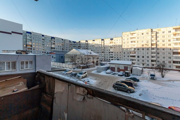 
   Продам 3-комнатную, 61 м², Антона Петрова ул, 233

. Фото 3.