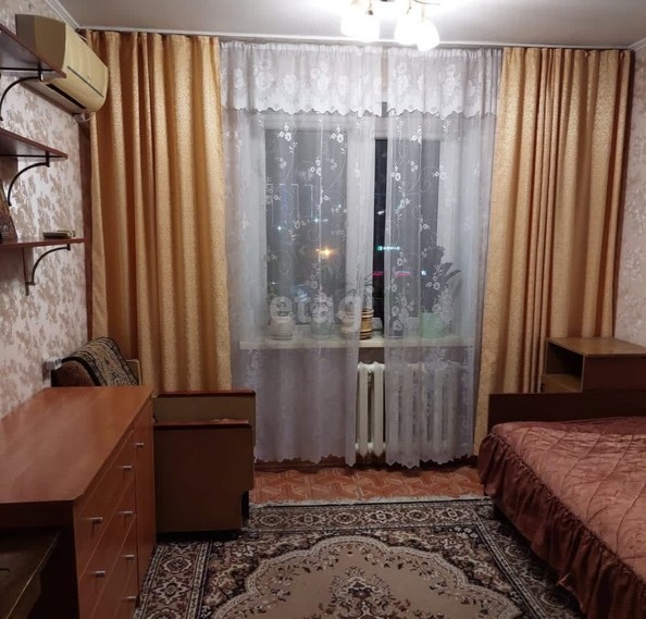 
   Продам 2-комнатную, 49.5 м², Попова ул, 157

. Фото 2.