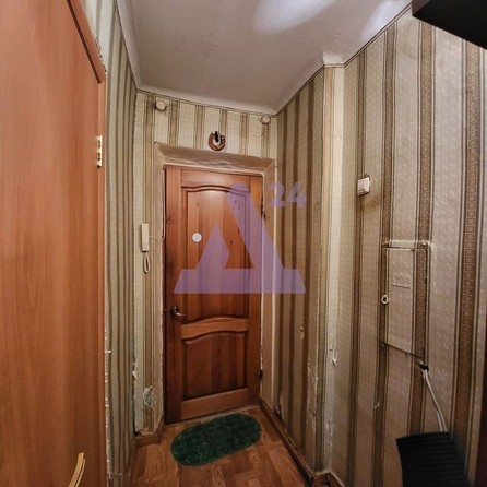 
   Продам 1-комнатную, 29.9 м², Комсомольский пр-кт, 37

. Фото 2.