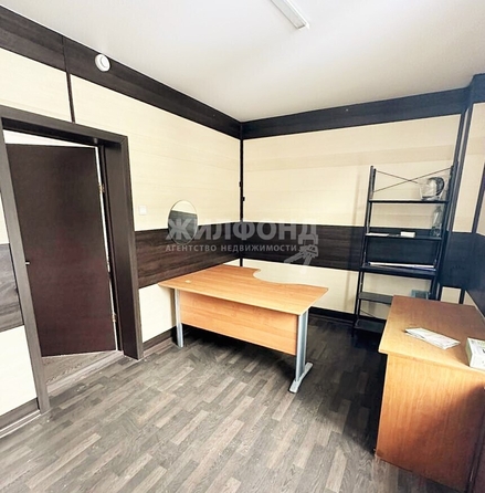 
   Продам помещение свободного назначения, 30 м², Красноармейский пр-кт, 112а

. Фото 4.