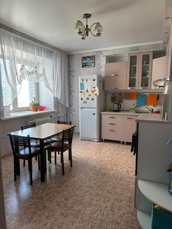 
   Продам 2-комнатную, 73 м², Попова ул, 150

. Фото 8.