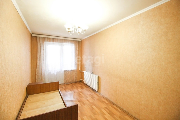 
   Продам 3-комнатную, 61.1 м², Шумакова ул, 38

. Фото 1.