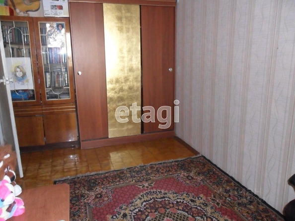 
   Продам 4-комнатную, 78 м², Веры Кащеевой ул, 13

. Фото 2.