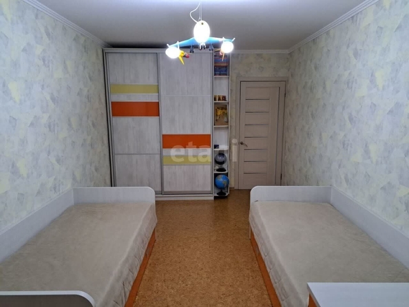 
   Продам 3-комнатную, 80.8 м², Малахова ул, 148

. Фото 3.