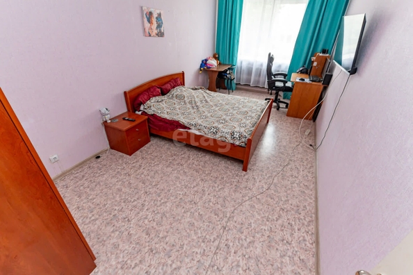 
   Продам 2-комнатную, 67.6 м², Попова ул, 150

. Фото 1.