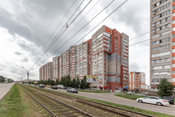 
   Продам 2-комнатную, 67.6 м², Попова ул, 150

. Фото 9.