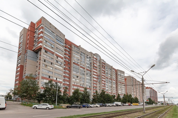 
   Продам 2-комнатную, 67.6 м², Попова ул, 150

. Фото 10.