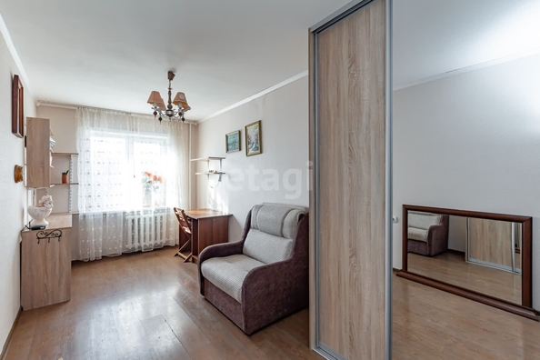 
   Продам 3-комнатную, 58.5 м², Социалистический пр-кт, 114/36

. Фото 5.