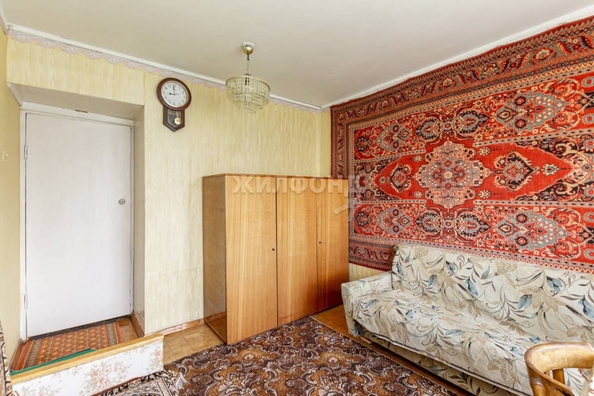 
   Продам 3-комнатную, 60 м², Панфиловцев ул, 16

. Фото 2.