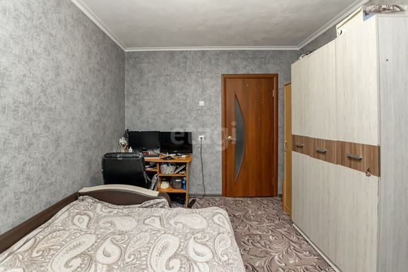 
   Продам 3-комнатную, 63.7 м², Солнечная Поляна ул, 45

. Фото 4.