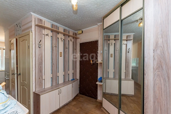 
   Продам 3-комнатную, 62 м², Юрина ул, 222

. Фото 7.