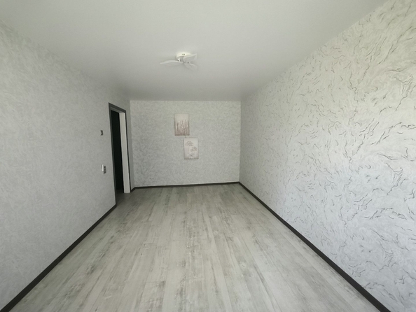 
   Продам 2-комнатную, 50.1 м², 

. Фото 5.