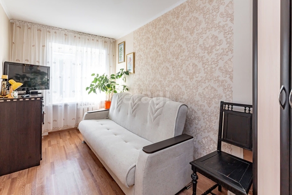 
   Продам 2-комнатную, 41.8 м², Социалистический пр-кт, 76А

. Фото 2.