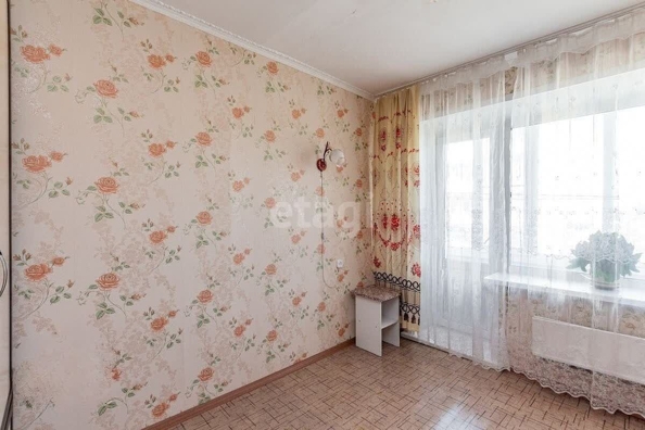 
   Продам 4-комнатную, 61.9 м², Кедровая ул, 3

. Фото 1.