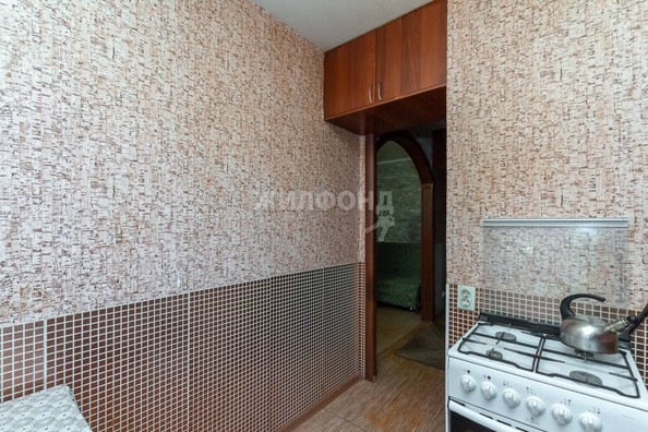 
   Продам 2-комнатную, 46 м², Глушкова ул, 34

. Фото 2.