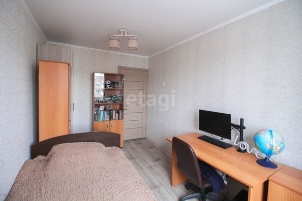 
   Продам 2-комнатную, 42 м², Шумакова ул, 60

. Фото 4.