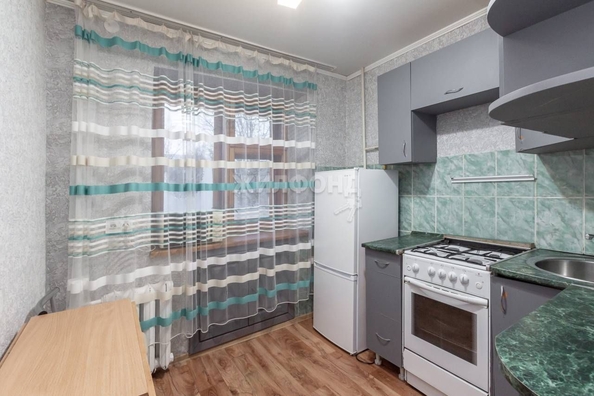 
   Продам 1-комнатную, 30.7 м², Ленина пр-кт, 51А

. Фото 7.