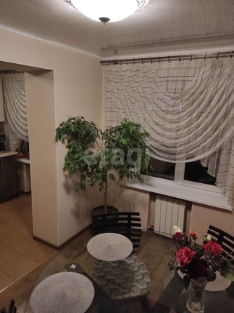 
   Продам 4-комнатную, 70 м², Малахова ул, 69

. Фото 8.