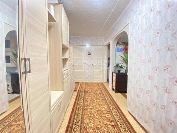 
   Продам 3-комнатную, 63.5 м², Ленина ул, 14

. Фото 3.