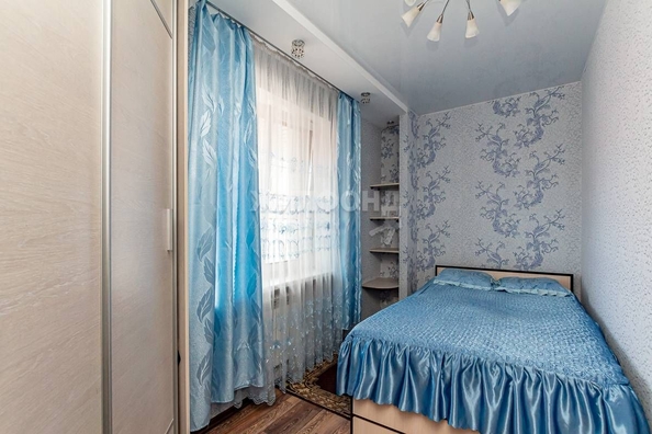 
   Продам дом, 235.8 м², Барнаул

. Фото 2.