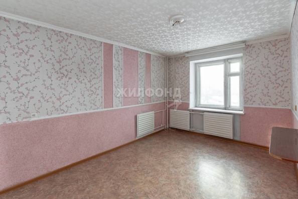 
   Продам 3-комнатную, 72.2 м², Павловский тракт, 86

. Фото 1.