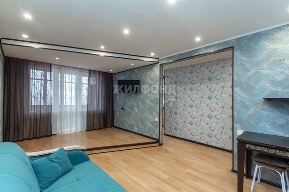 
   Продам 2-комнатную, 45.5 м², Советской Армии ул, 146

. Фото 2.