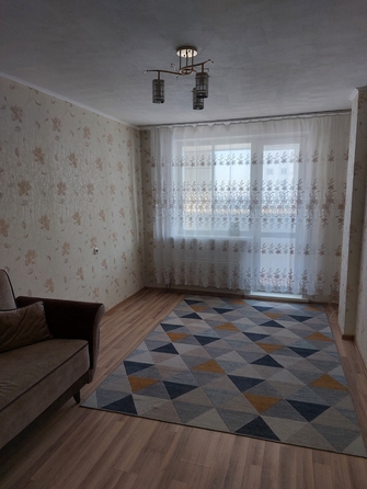 
  Сдам в аренду 1-комнатную квартиру, 35 м², Барнаул

. Фото 1.