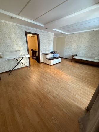 
   Продам 4-комнатную, 121 м², Папанинцев ул, 119

. Фото 12.