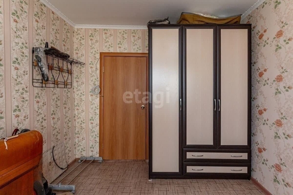 
   Продам 4-комнатную, 61.9 м², Кедровая ул, 3

. Фото 1.