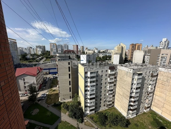 
   Продам 4-комнатную, 115.4 м², Ядринцева пер, 88

. Фото 2.