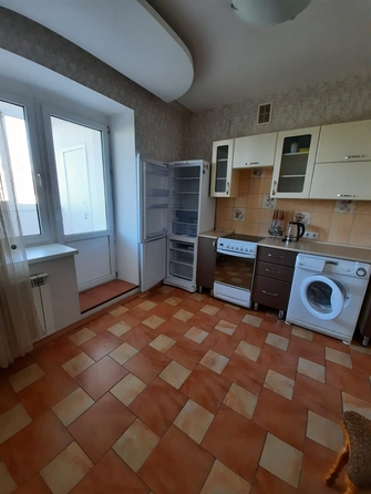 
  Сдам 1-комн. квартиру, 50 м², Шумакова ул, д. 16
. Фото 9.