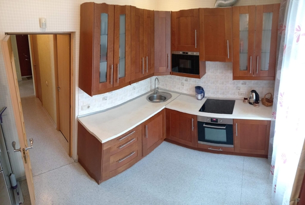 
  Сдается 2-комн. квартира, 56.5 м², Анатолия ул
. Фото 1.