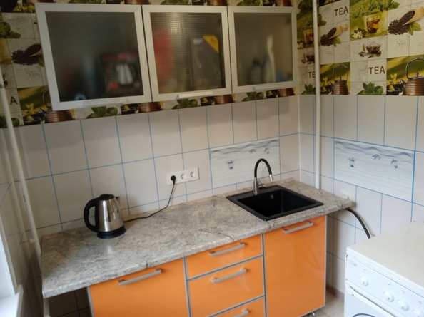 
  Продам 3-комн. квартиру, 58.2 м², Молодежная ул, д. 16
. Фото 1.