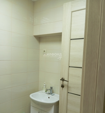 
  Продается универсальное помещение, 424 м², Ленина пр-кт, д. 140
. Фото 8.