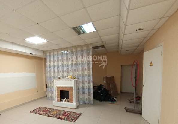 
  Продается универсальное помещение, 424 м², Ленина пр-кт, д. 140
. Фото 16.