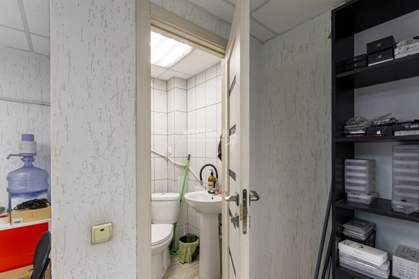 
  Продается универсальное помещение, 70 м², Строителей пр-кт
. Фото 15.