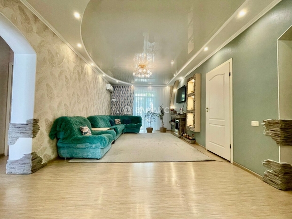 
  Продается 4-комн. квартира, 83 м², 8 Марта ул, д. 5
. Фото 5.