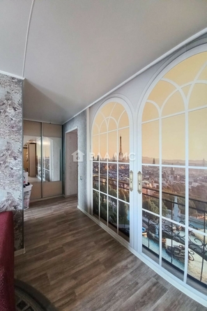 
  Продается 3-комн. квартира, 58 м², 1-й Военный городок ул, д. 157
. Фото 5.