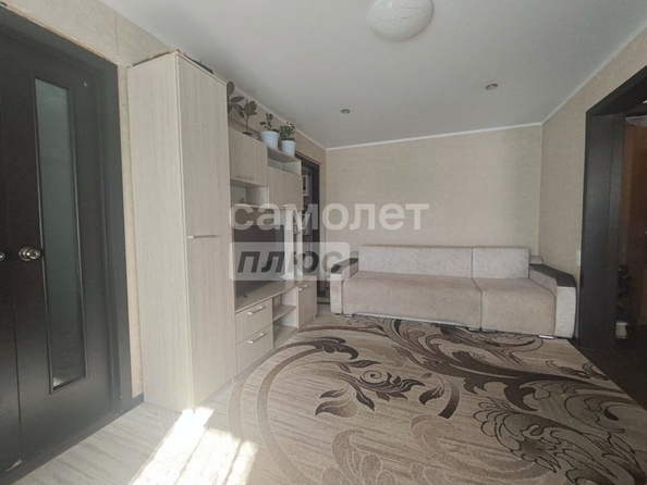 
  Продается 3-комн. квартира, 45 м², Победы б-р, д. 10
. Фото 3.