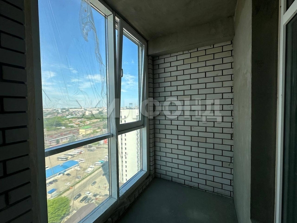 
  Продается 2-комн. квартира, 64.81 м², Строителей пр-кт
. Фото 9.