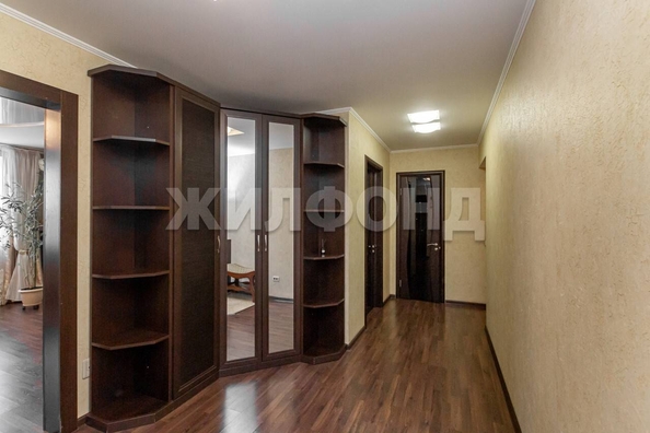 
  Продается 3-комн. квартира, 86.2 м², Павловский тракт
. Фото 9.