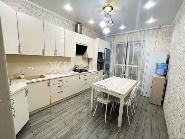 
  Продается дом, 220 м², село Шахи
. Фото 1.