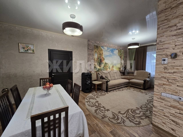 
  Продается дом, 168.8 м², Новоалтайск
. Фото 2.