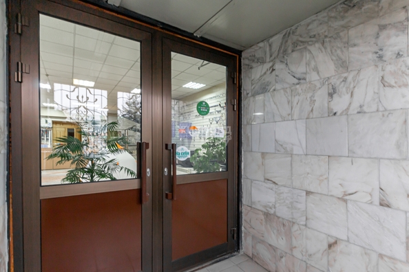 
  Продается универсальное помещение, 802 м², Воровского ул, д. 112
. Фото 8.
