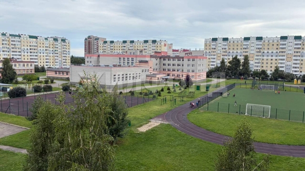 
  Продается 1-комн. квартира, 35.2 м², Взлетная ул, д. 17
. Фото 5.