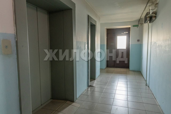 
  Продается 3-комн. квартира, 57.2 м², Малахова ул, д. 87б
. Фото 15.